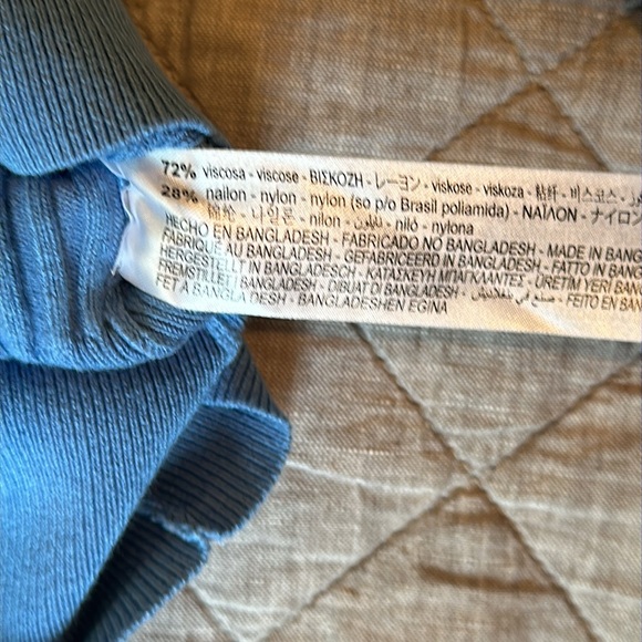 ZARA Knit Cropped Turtleneck - Size M - Picture 7 of 7